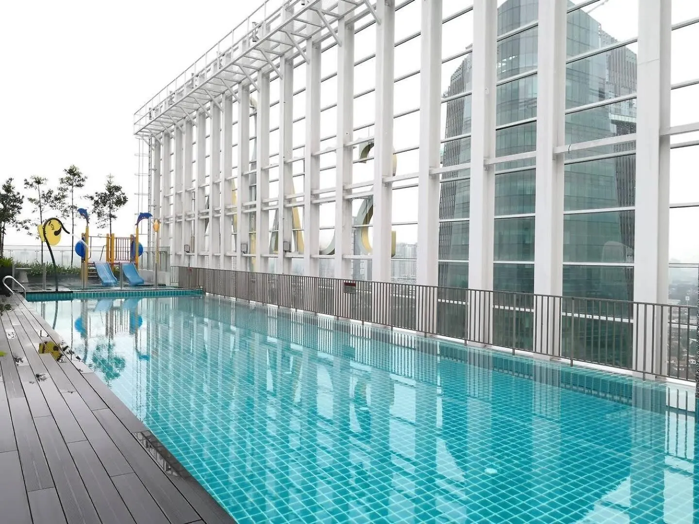 A Cozy & Lovely High-Floor 3Br Suite City Views Johor Bahru